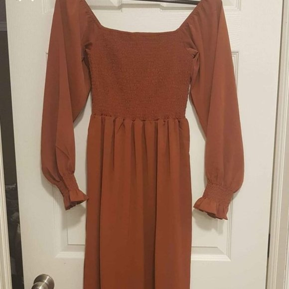 Long sleeve dress - Picture 1 of 1